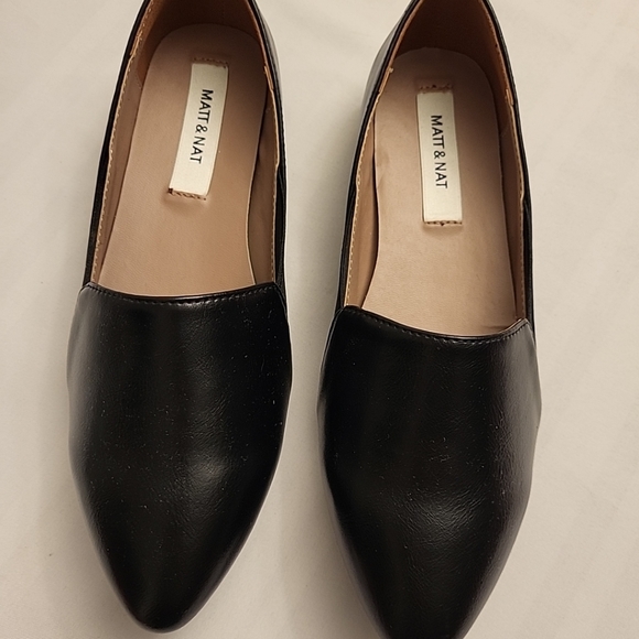 Matt & Nat Westmount Black Flats US size 6 shoes. New without tags & w/o box. - Picture 5 of 9